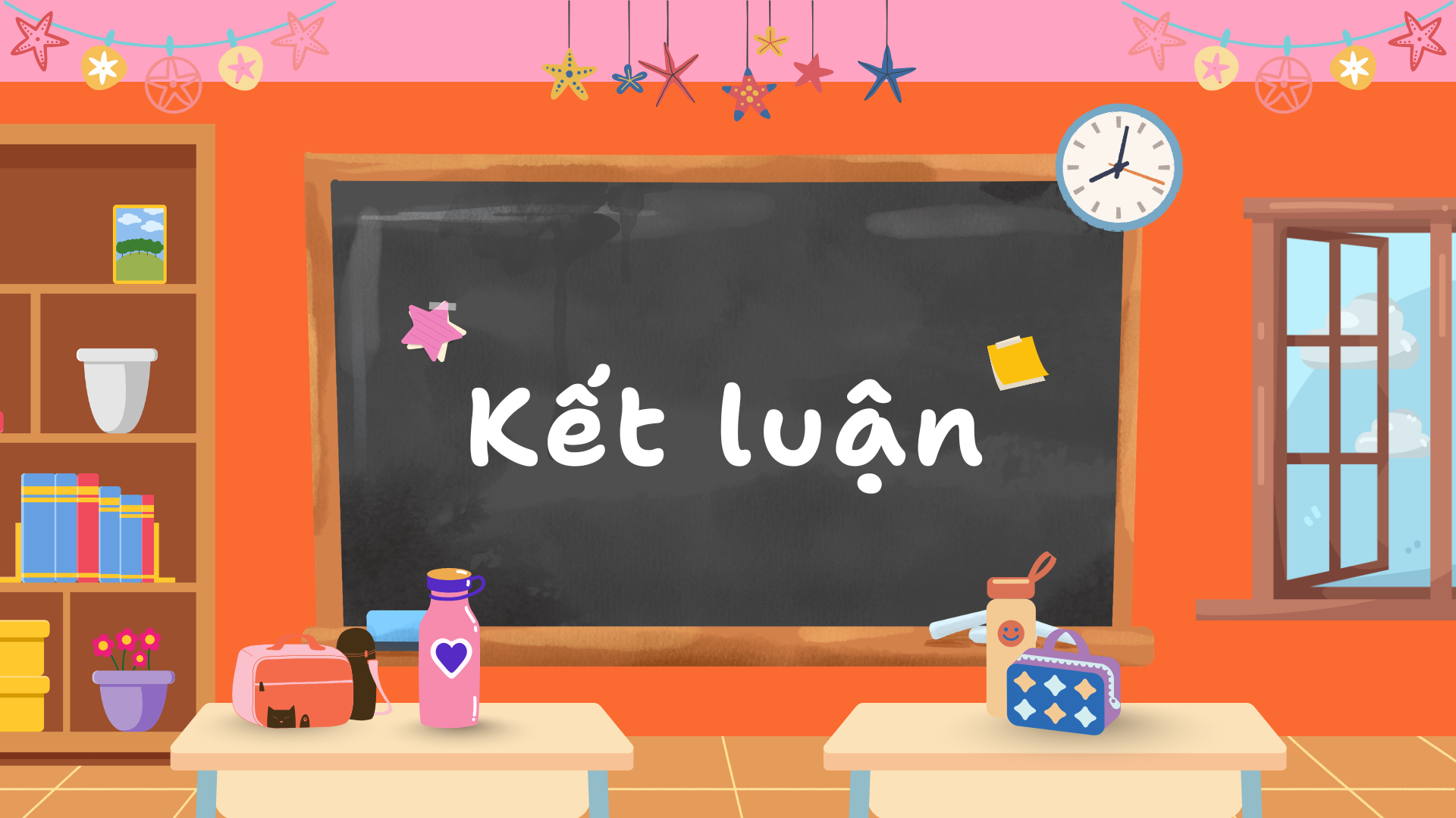 Commend, Applaud, Praise, Complement là gì? Khám phá cách dùng Commend trong báo cáo thành tích, phân biệt Praise và Applaud cùng lỗi nhầm lẫn với Compliment tại đây.